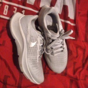 Nike Air Zoom Pegasus 37